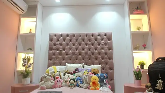 Chat +18 de TenderTeacher ao vivo