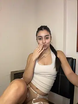 Belle_Lea 现场XXX聊天