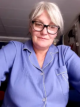irinamaux's Live XXX Chat