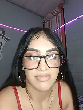 Bigtiti01's Live XXX Chat