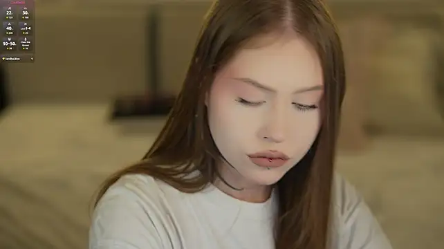 XXX chat uživo modela Esmie_Smile