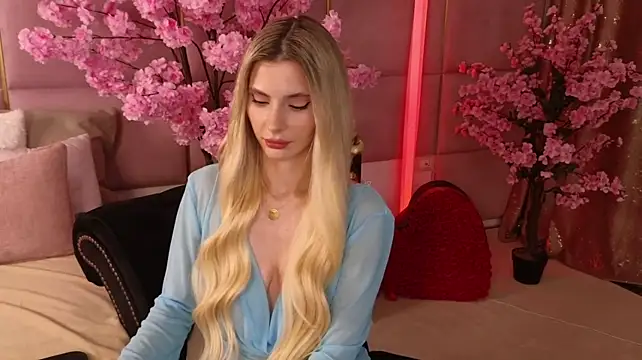 Elliblue XXX чат на живо
