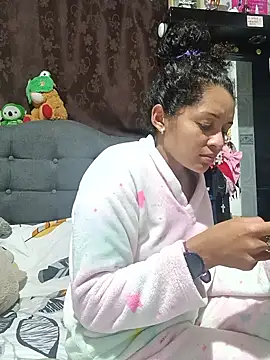 Estrella2001 Live XXX-chat