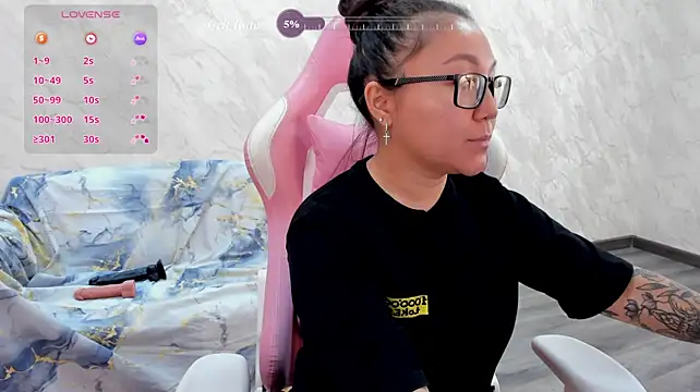 دردشة gentle_muse الجنسية المباشرة
