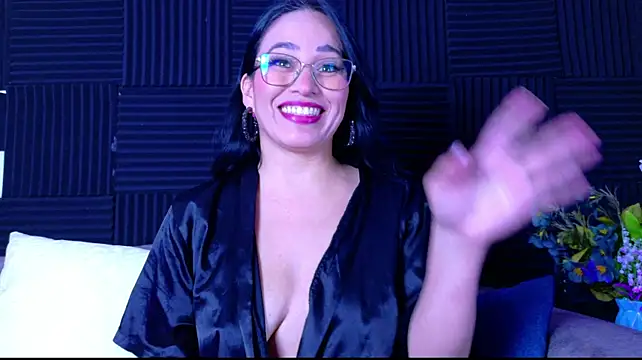 Megan_Diamond05のライブXXXチャット