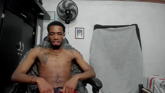 Chat XXX en directo de Kofi_exotic_2