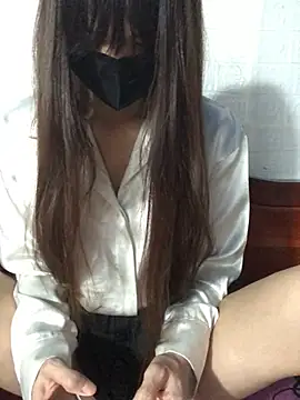Writhing_FirstのライブXXXチャット