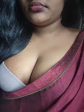 Aruna-1 live XXX chat