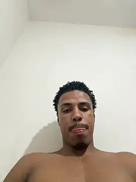 LorenzoBlack27 Adlı Modelin Web Kamerası Şovu