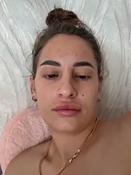 _Karen_Lee XXX чат на живо