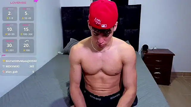 Czat XXX na żywo – Luke_Muscle