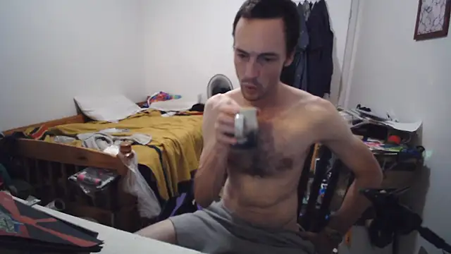 JohnnyMoves XXX чат на живо