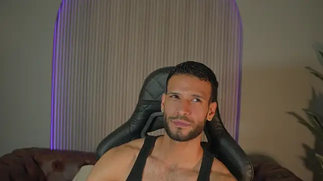 Jacob_Benelli élő XXX-chatje