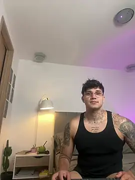 Онлайн чат XXX im_deymon