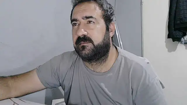 -Hunter_Blaze- Adlı Modelin Canlı XXX Sohbeti