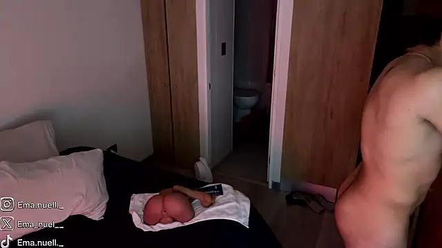 Živý XXX chat Emanuell__