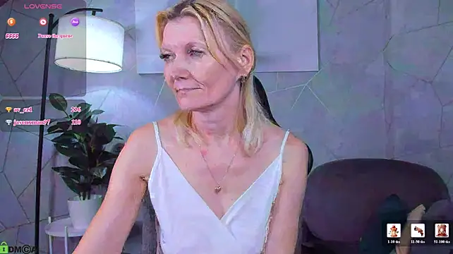 Julie_Lucas 라이브 XXX 채팅