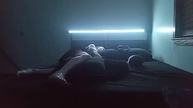 stoner_420n Live XXX chat