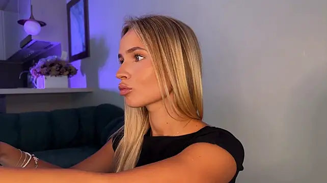 دردشة Sexy_Katze الجنسية المباشرة