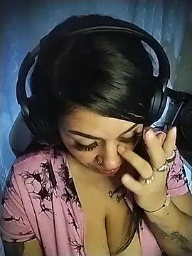 Онлайн чат XXX chelaqueen_