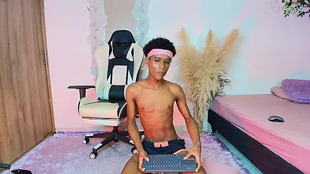 IamAndrey 现场XXX聊天