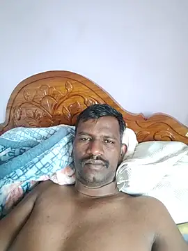 Paramkeerthi Live XXX-Chat