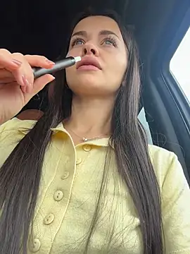 AngelinaTeller Chat XXX live