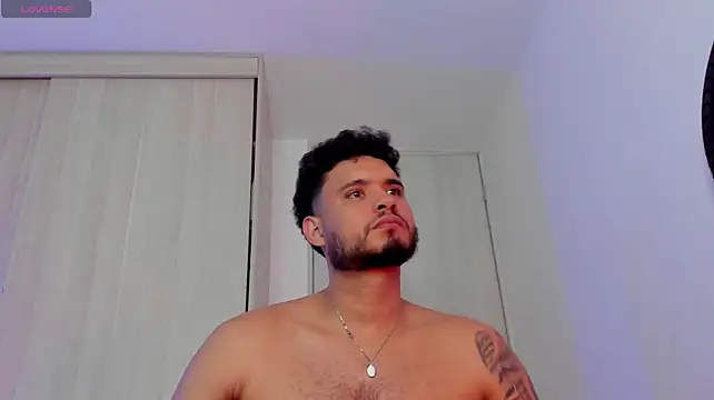 AUSTINN_TORRESのライブXXXチャット