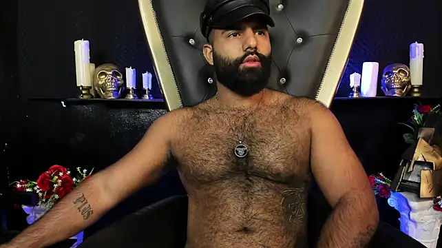 BeardAndrew 现场XXX聊天