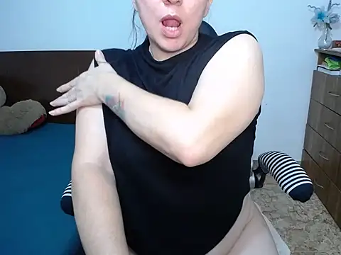 alexa_milsf Chat XXX in diretta