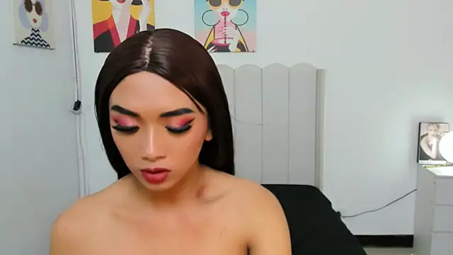 Chat +18 de MirandaSterling ao vivo