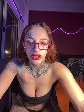 julyblair-'s Live XXX Chat