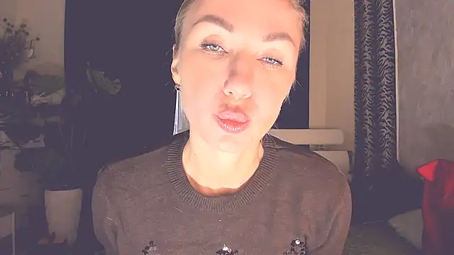 Chat XXX ao vivo de Karma_S_U_T_R_A