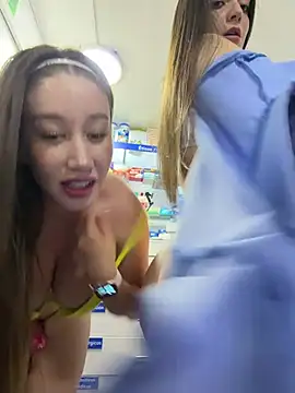 XXX chat uživo modela roouse