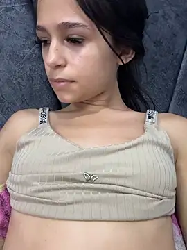 XXX chat uživo modela Paulas_sweet430