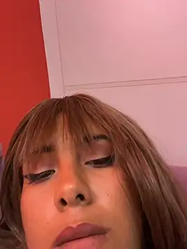 Онлайн чат XXX MiaAndrade