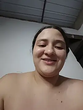 Živý XXX chat Liancy
