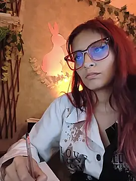 Živý XXX chat RedMeloddy