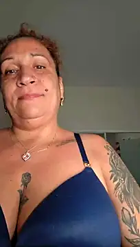 ladycreamypr2 élő XXX-chatje
