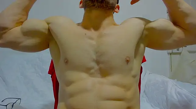 Rocky_Muscle Chat XXX in diretta
