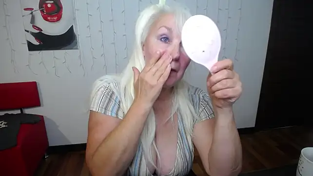BlondyLeeBest's Live XXX Chat