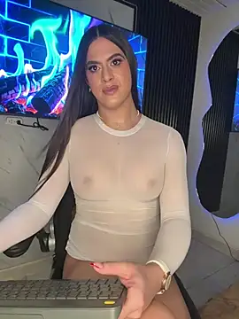 Chat XXX ao vivo de Naughtysofiaa