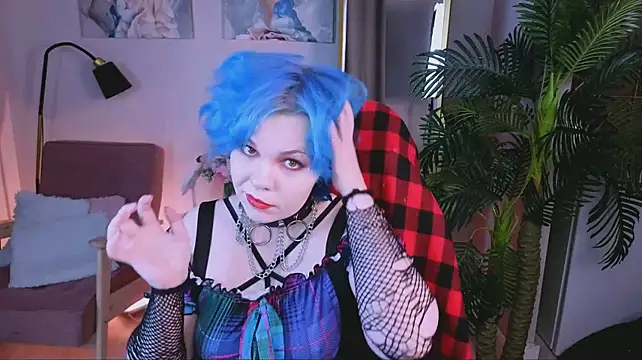 WwhiteMonsterr Chat XXX in diretta