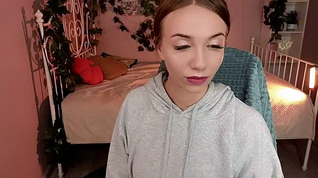 Cutie__Kitty Chat XXX in diretta