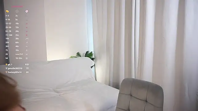 CaseyMulders' Live XXX Chat
