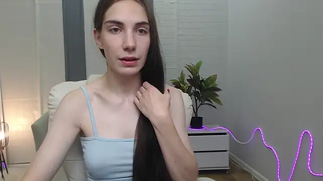 Chat +18 de NikaStark_ ao vivo