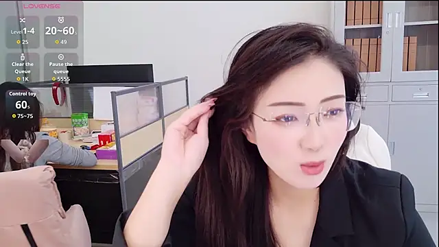 yangyang-777 – Naživo XXX chat