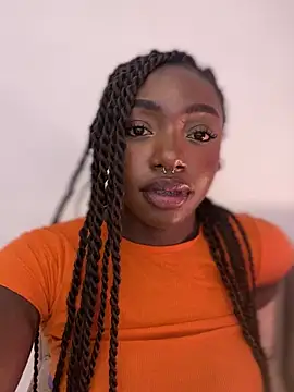 alissradiante1's Live XXX Chat