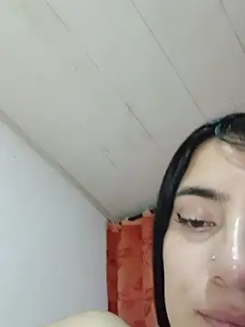 Sofiaa_Duque's Live Chat Room