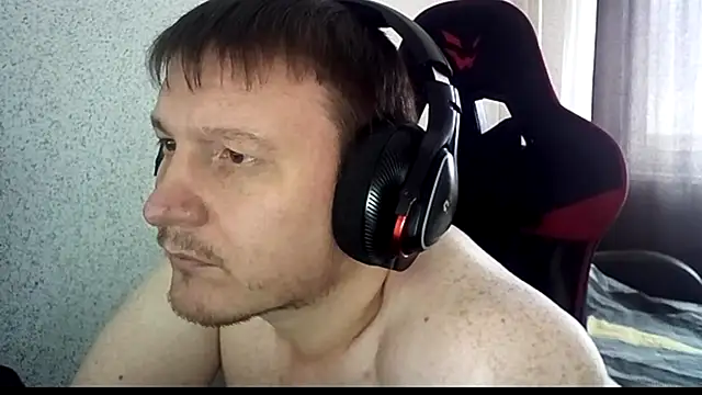 MysteriousWanderer live XXX chat